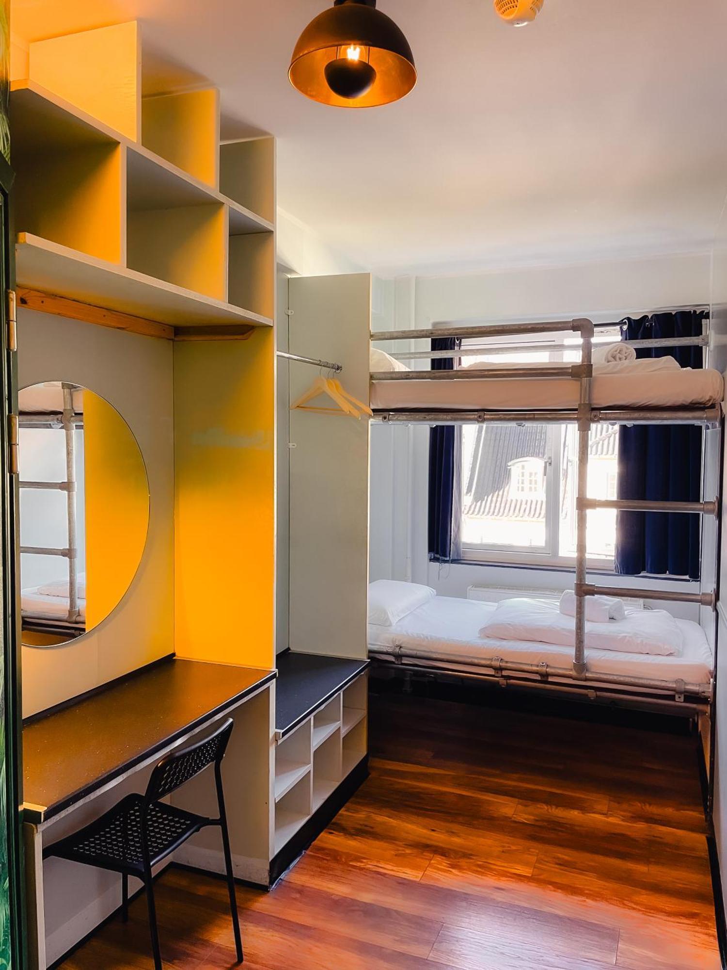 Twin Room with Private Bathroom